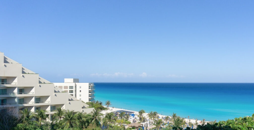 Panoramic photo of cancun resort for wedding